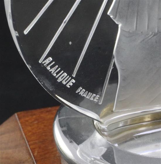 Sainte-Christophe/St. Christopher. A glass mascot by René Lalique, introduced on 1/3/1928, No.1142 Height with ring 12cm. overall 16cm.